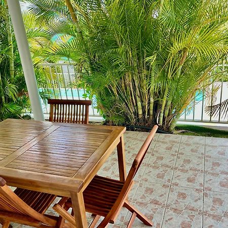 Апартаменты Bleu Soleil Le Morne-Vert Экстерьер фото